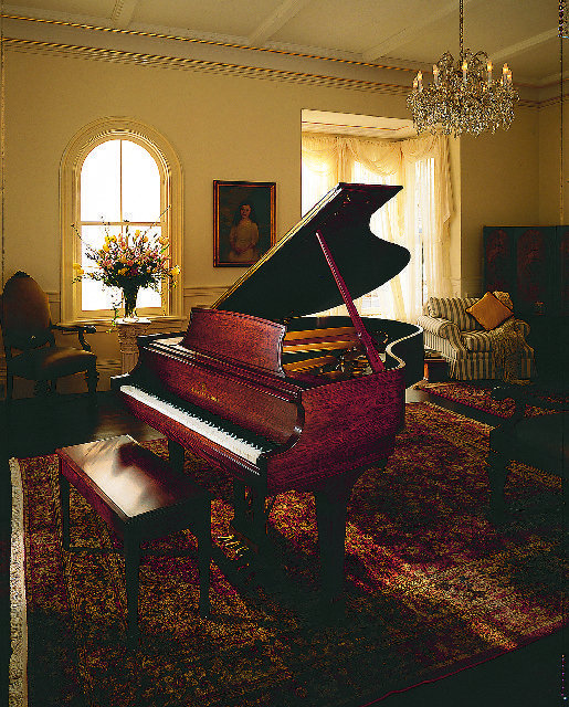 Steinway & Sons Model O piano